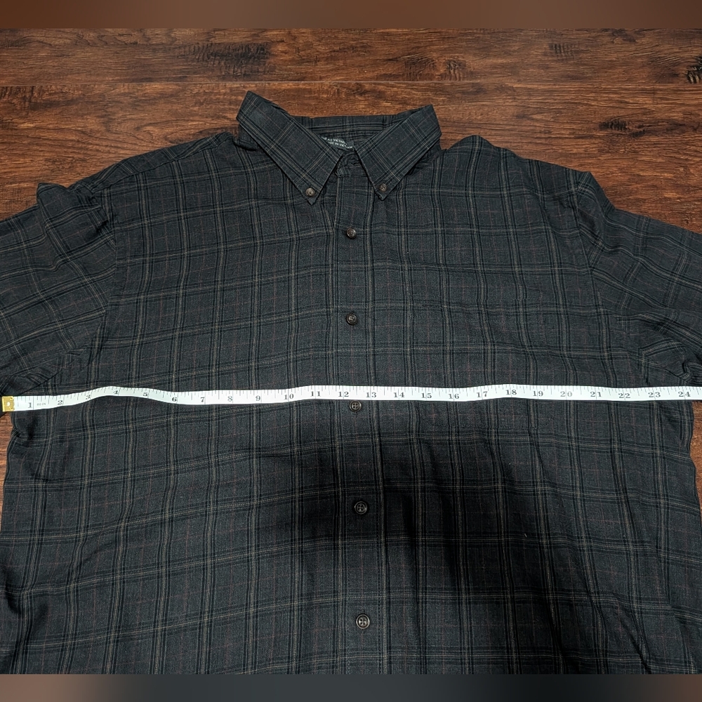 Arrow Men's Black Plaid Button-Down Shirt (L) - Picture 10 of 11